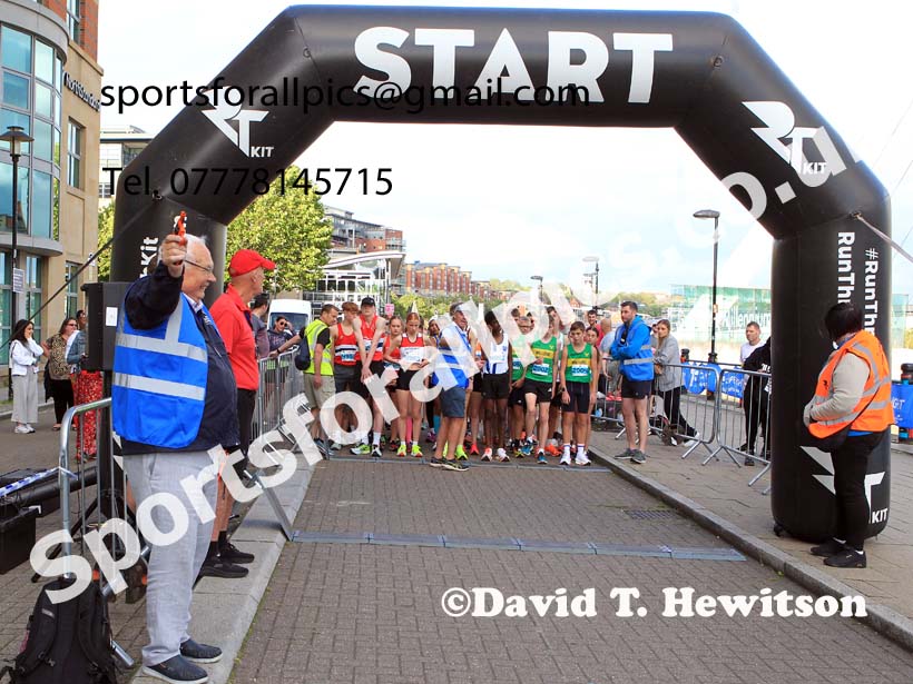 Junior 3k, 2024 Quayside 5k Road Race, Newcastle/Gateshead.  Photo: David T. Hewitson/Sports for All Pics